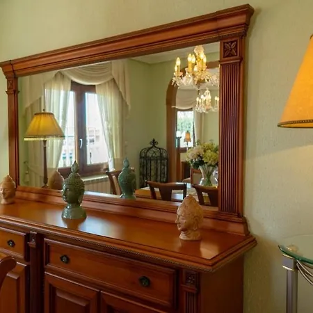 Feriehus Stylish Near & Pool Access *