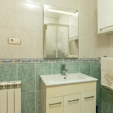 Feriehus Stylish Near & Pool Access *